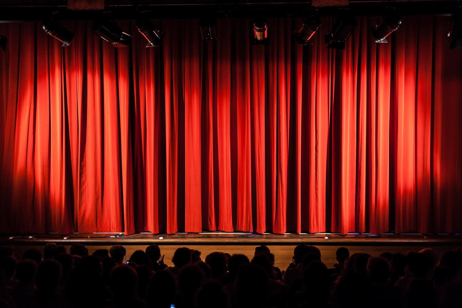 Best Comedy Shows in Los Angeles 2024 MustSee Shows
