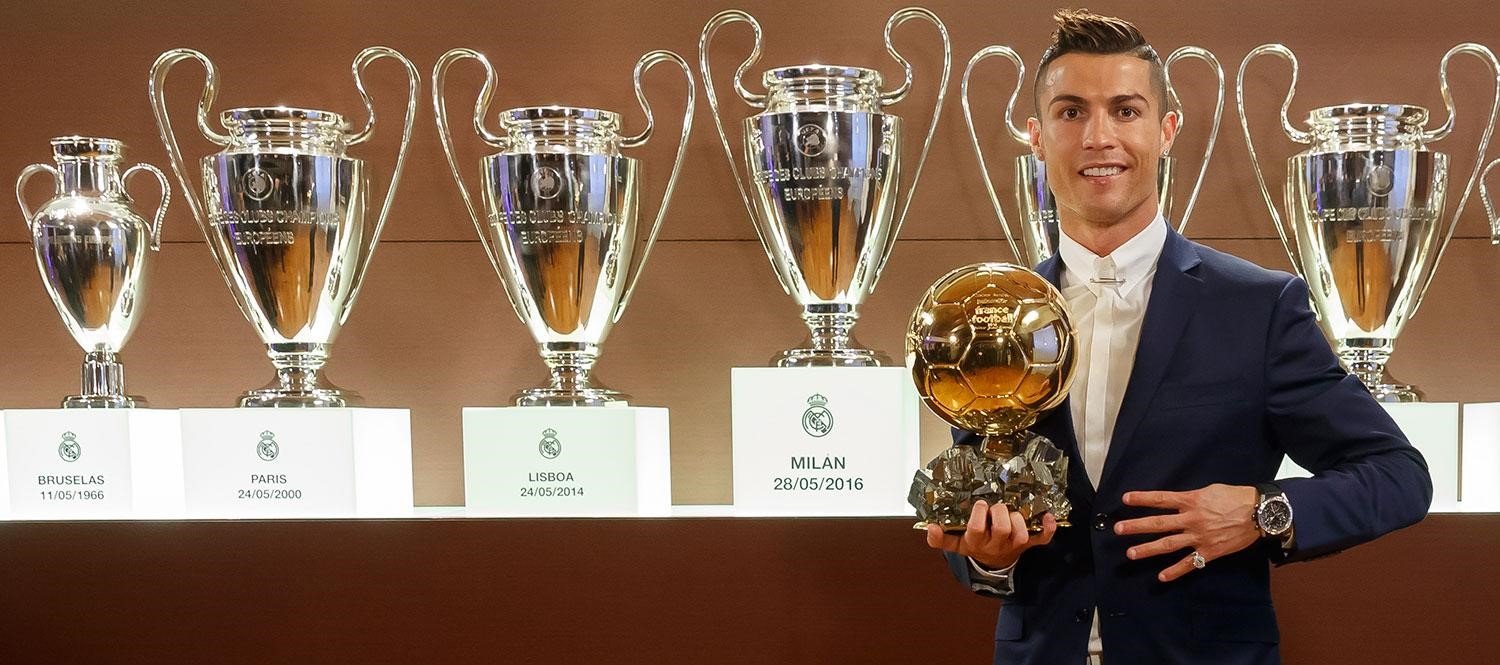 ronaldo 4 balllon dor