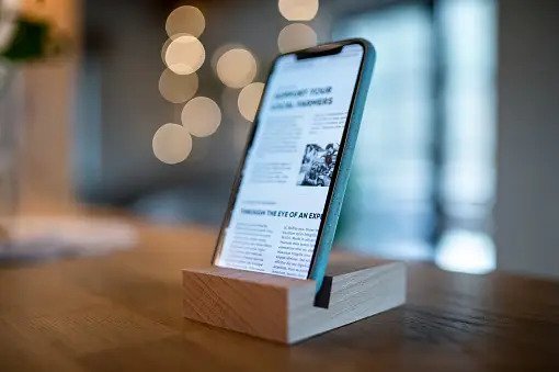 Phone stand